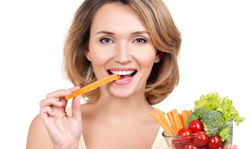 10 Makanan yang Bantu Menjaga Kesehatan Gigi dan Gusi